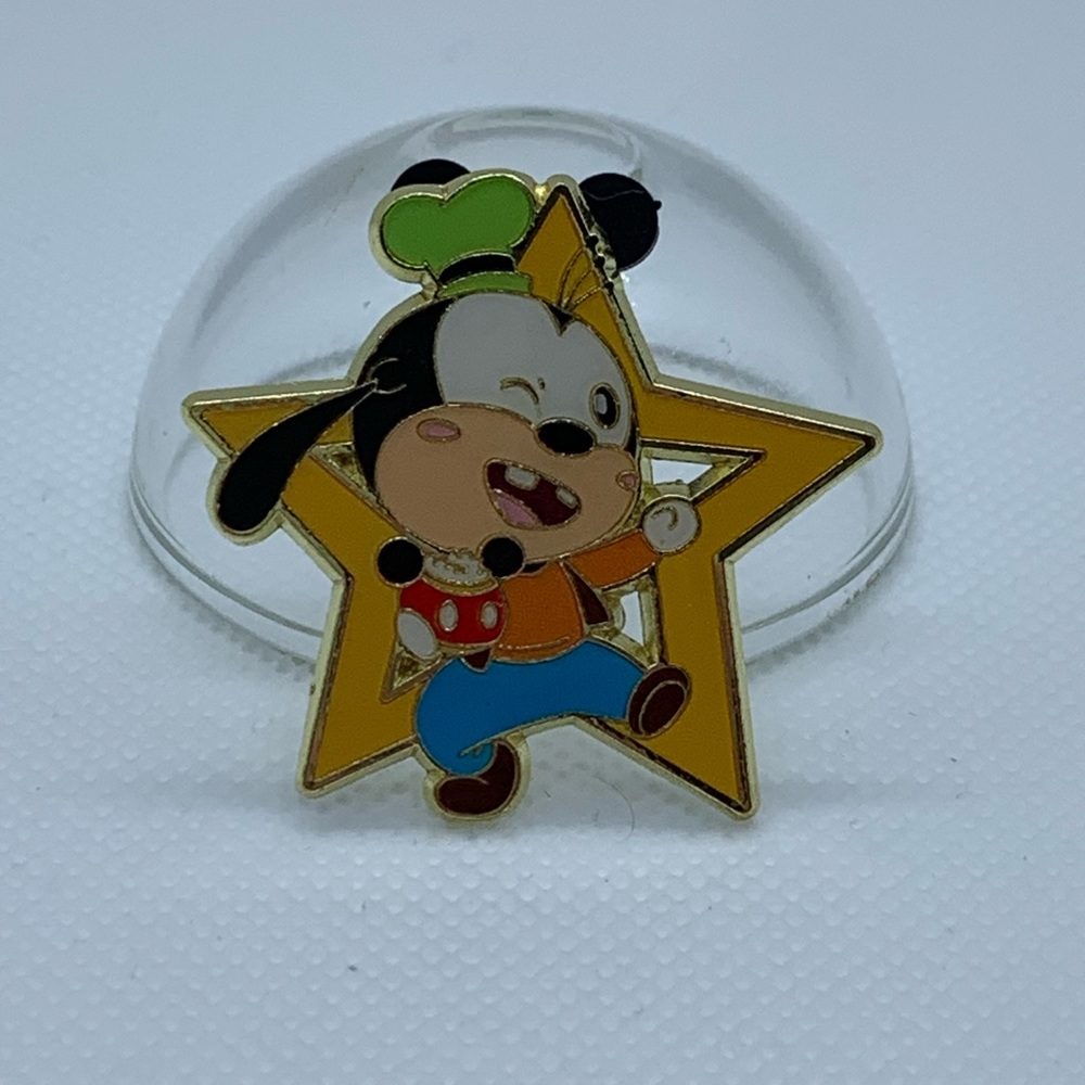 Baby Goofy Star Disney Trading Pin